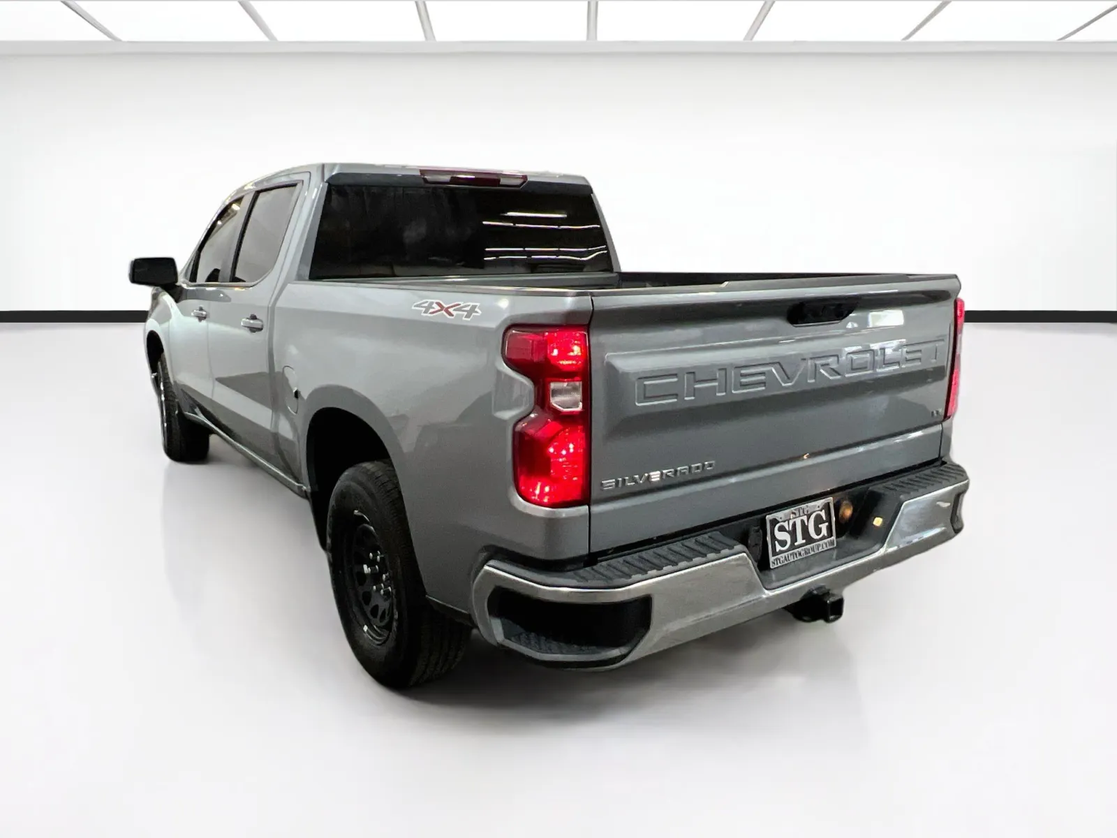 2025 Chevrolet Silverado 1500 LT - Photo 6