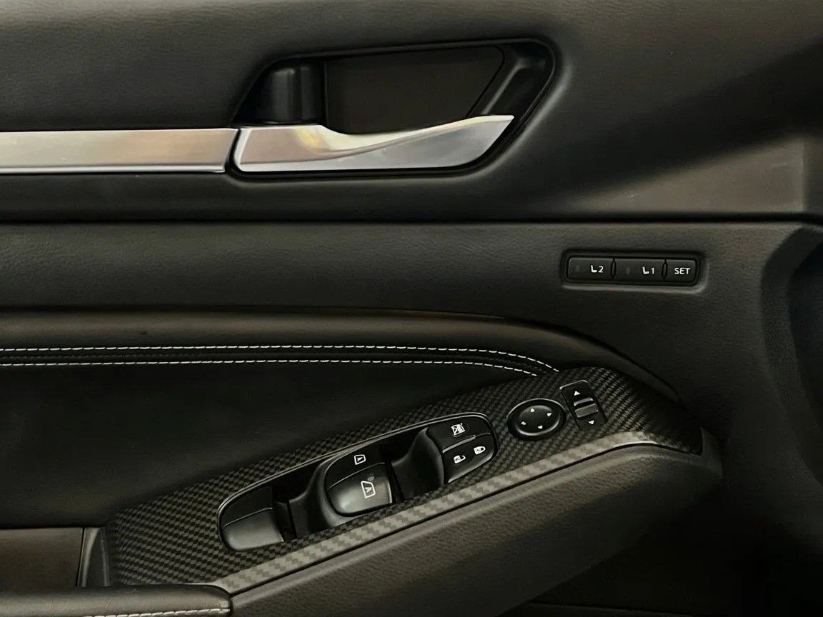 2019 Nissan Altima Platinum - Photo 13