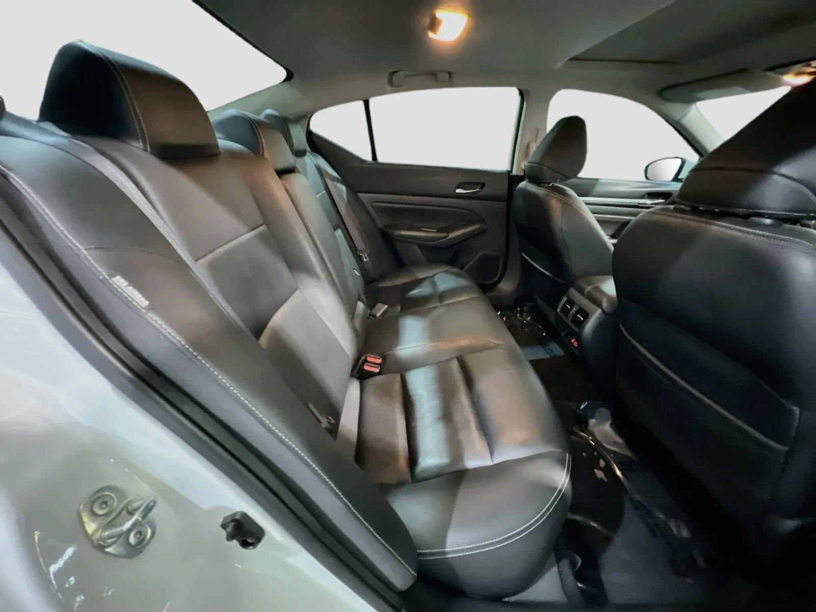 2019 Nissan Altima Platinum - Photo 21
