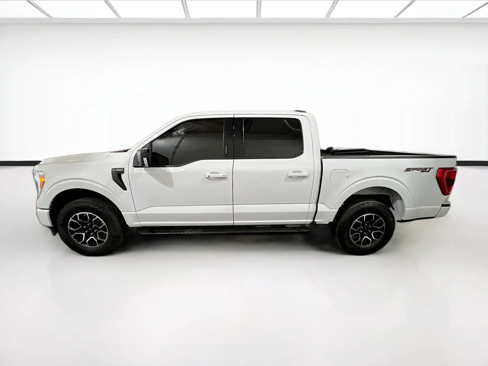2022 Ford F-150 XLT - Photo 22