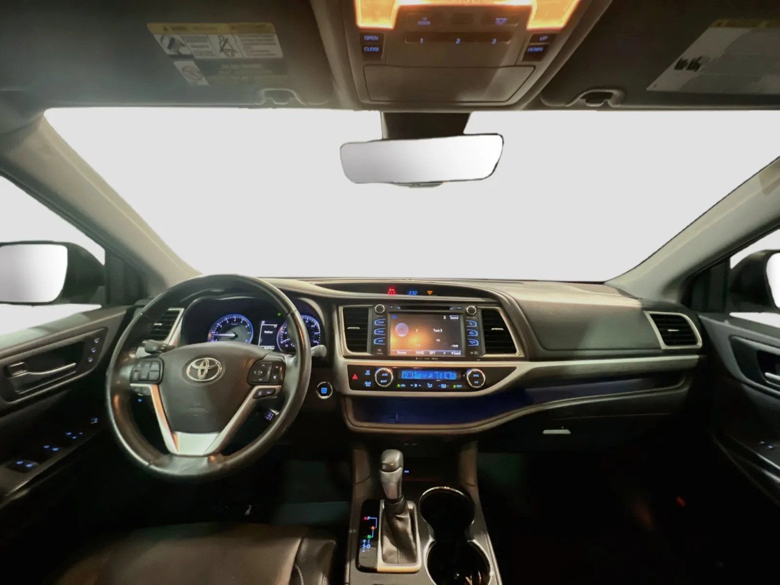 2019 Toyota Highlander Limited - Photo 17