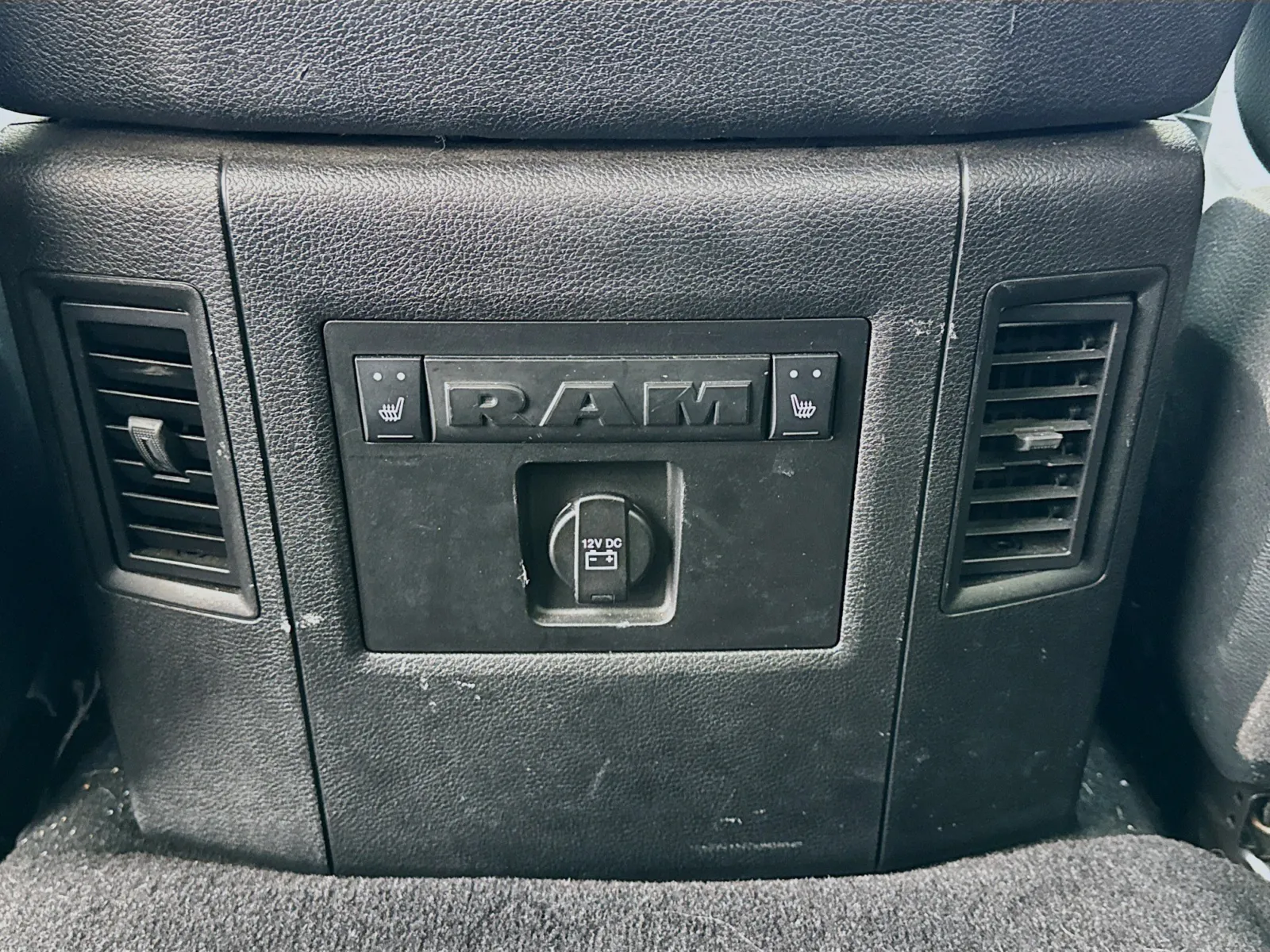 2018 RAM Ram 2500 Pickup Laramie - Photo 16
