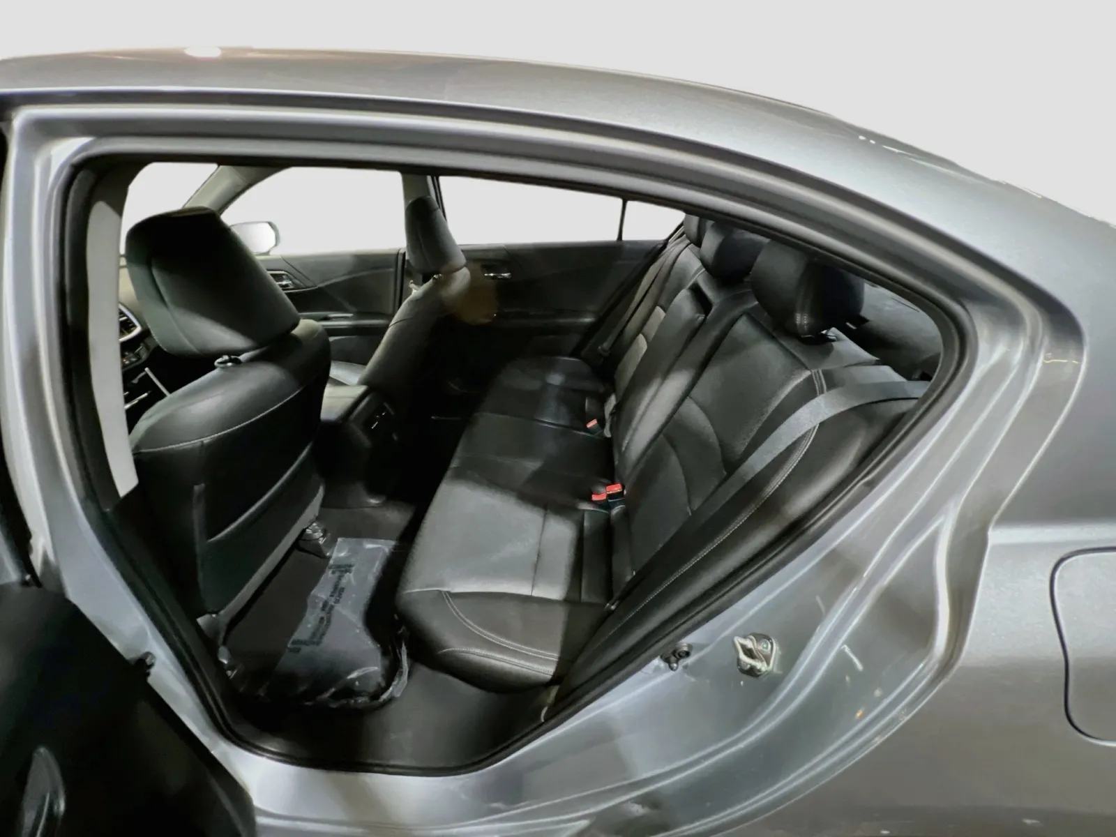 2017 Honda Accord Touring - Photo 18