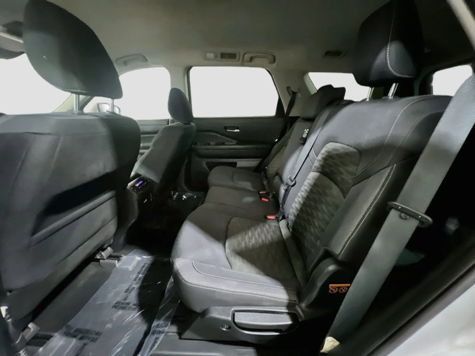 2022 Nissan Pathfinder SV - Photo 16