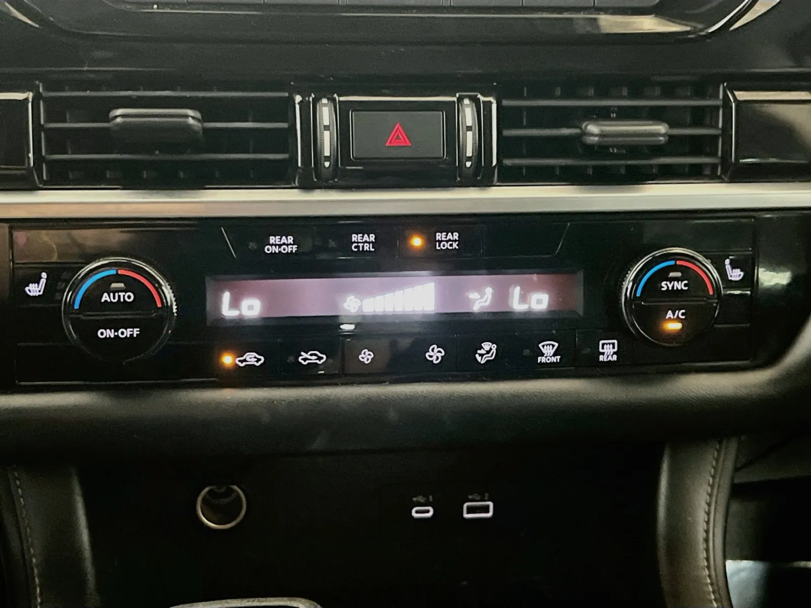 2022 Nissan Pathfinder SV - Photo 11
