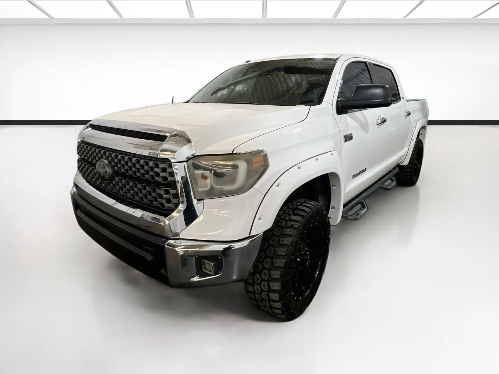 White 2018 Toyota Tundra SR5 for sale in Chandler, AZ