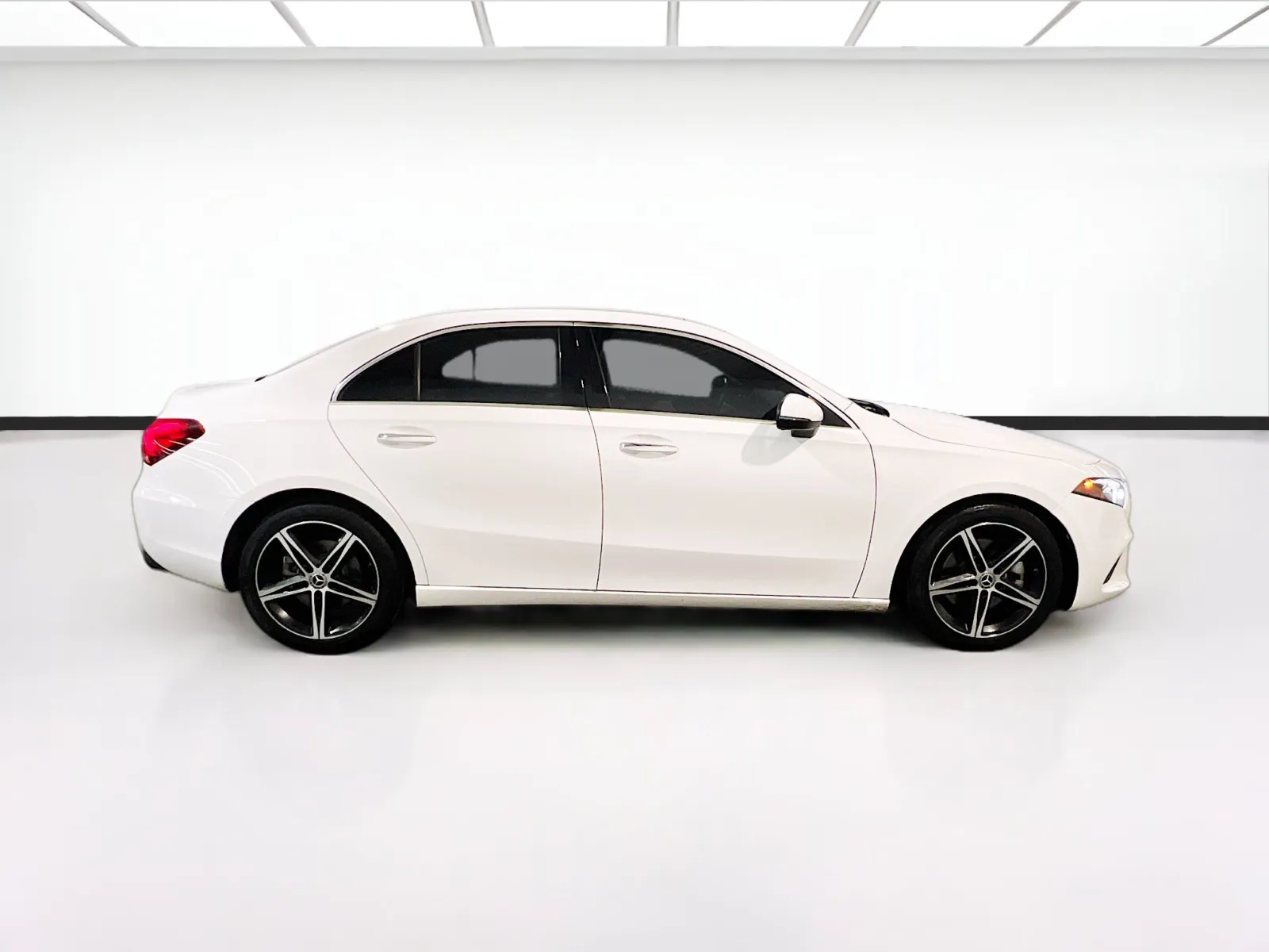 2022 Mercedes-Benz A-Class A220 - Photo 23