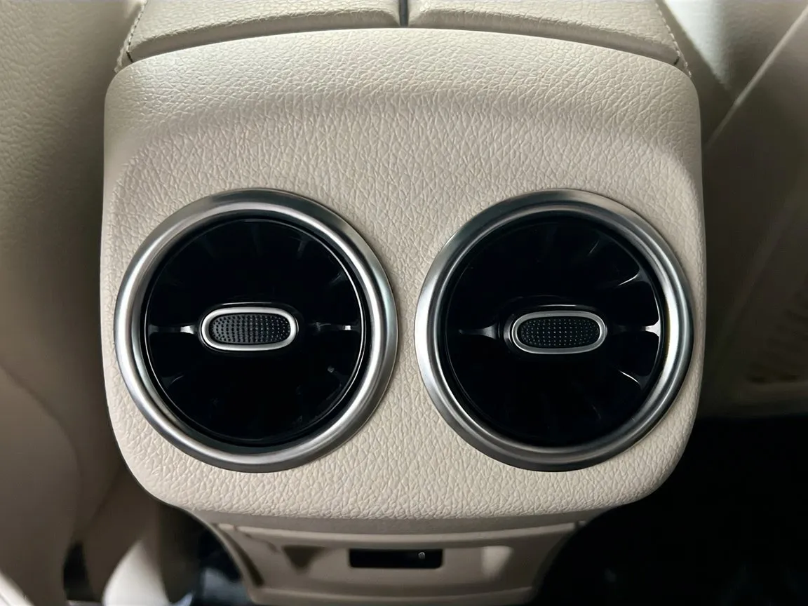 2022 Mercedes-Benz A-Class A220 - Photo 17