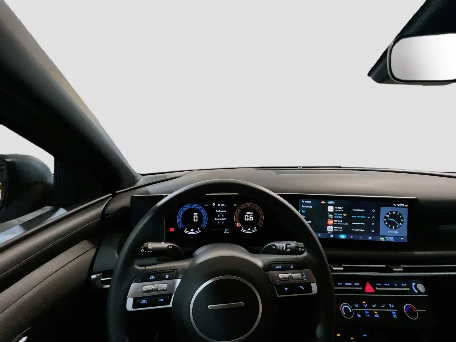2025 Hyundai Santa Cruz SE - Photo 7