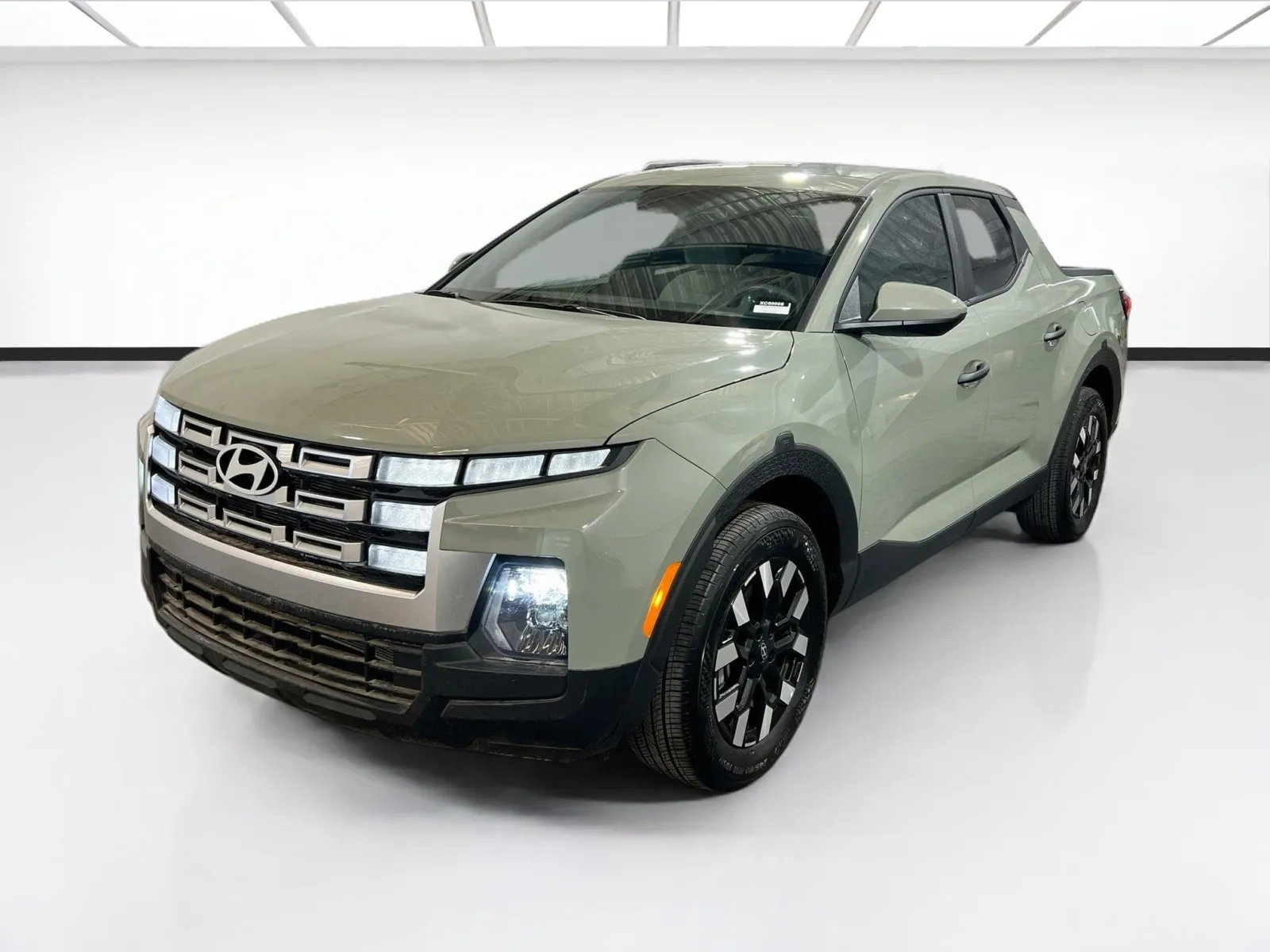 Gray 2025 Hyundai Santa Cruz SE for sale in Chandler, AZ