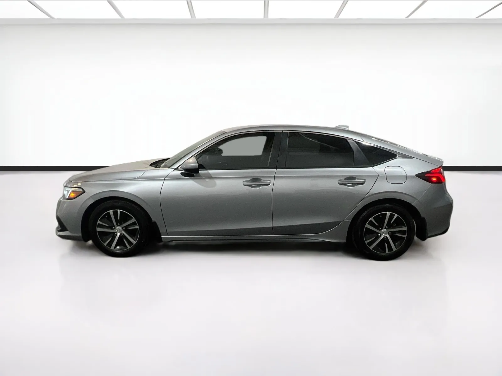 2022 Honda Civic Hatchback LX - Photo 21