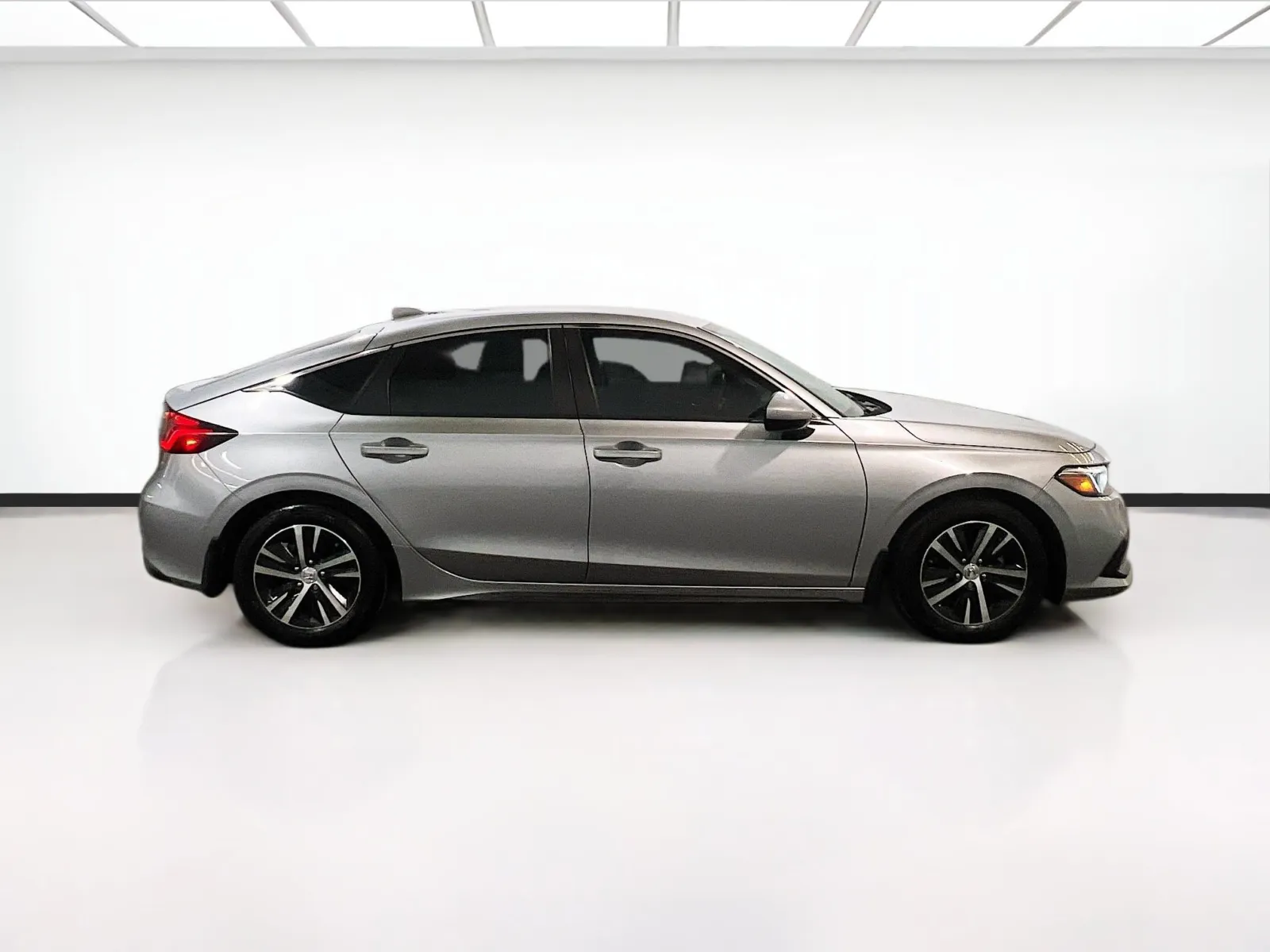 2022 Honda Civic Hatchback LX - Photo 22