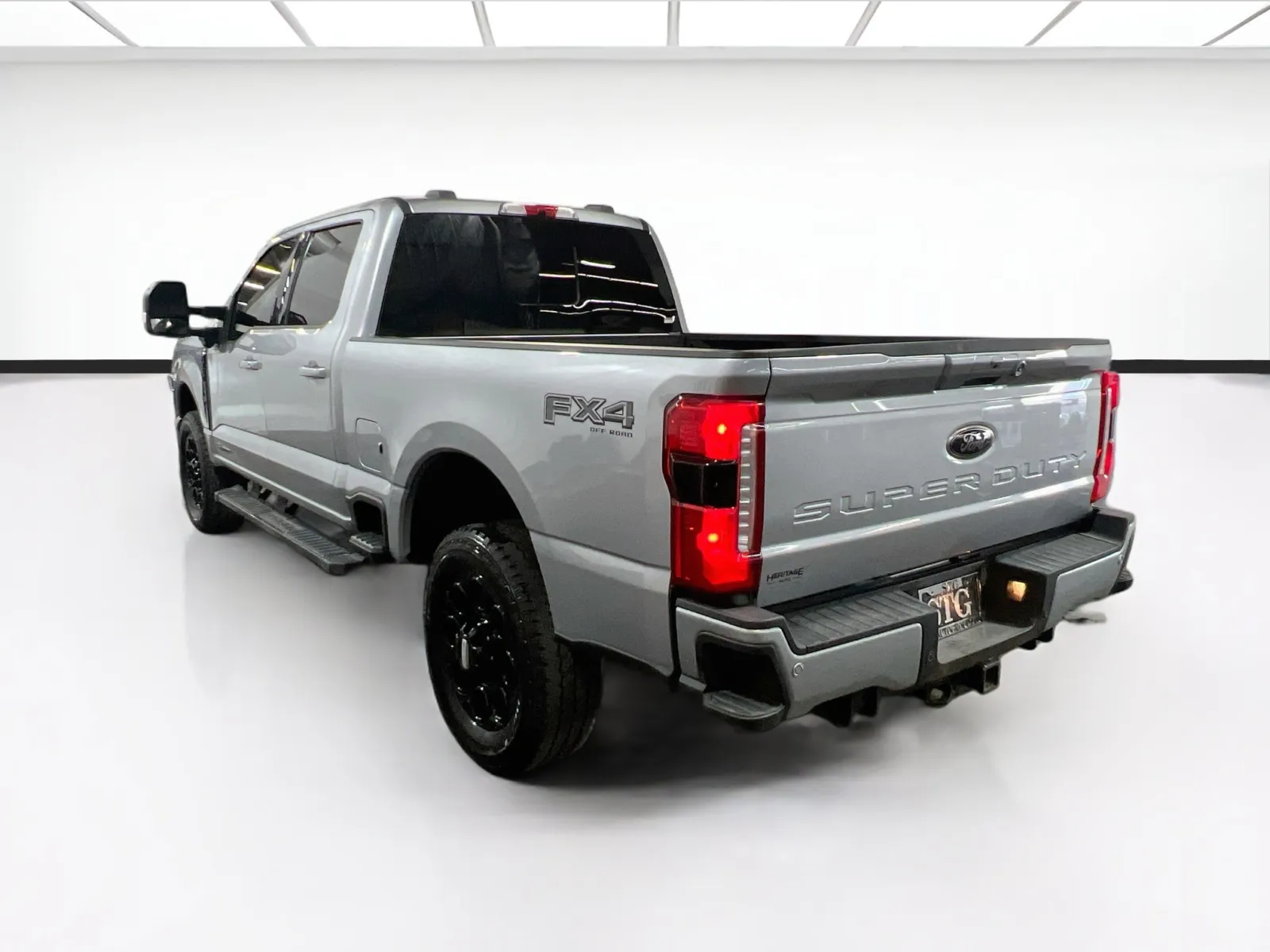 2024 Ford F-350 Super Duty Lariat - Photo 6