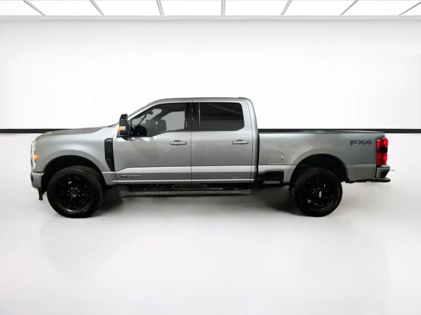 2024 Ford F-350 Super Duty Lariat - Photo 24
