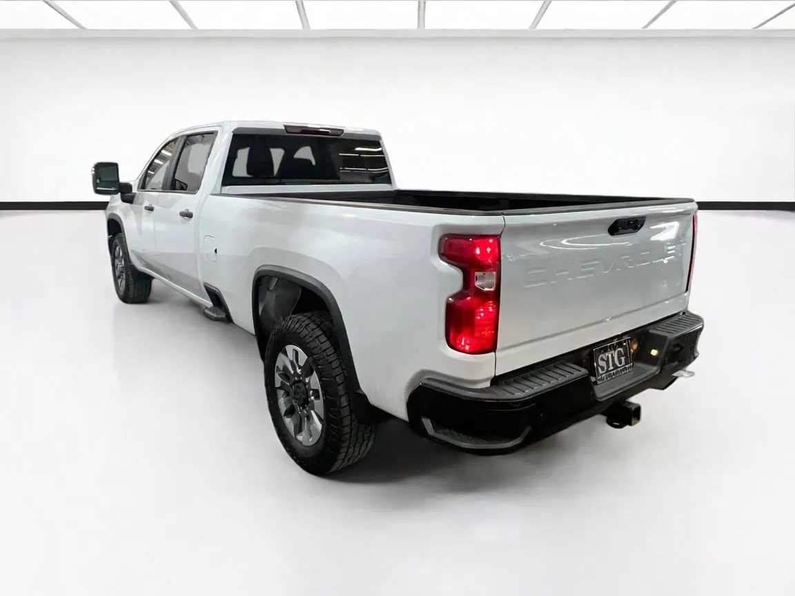 2024 Chevrolet Silverado 2500HD Custom - Photo 6