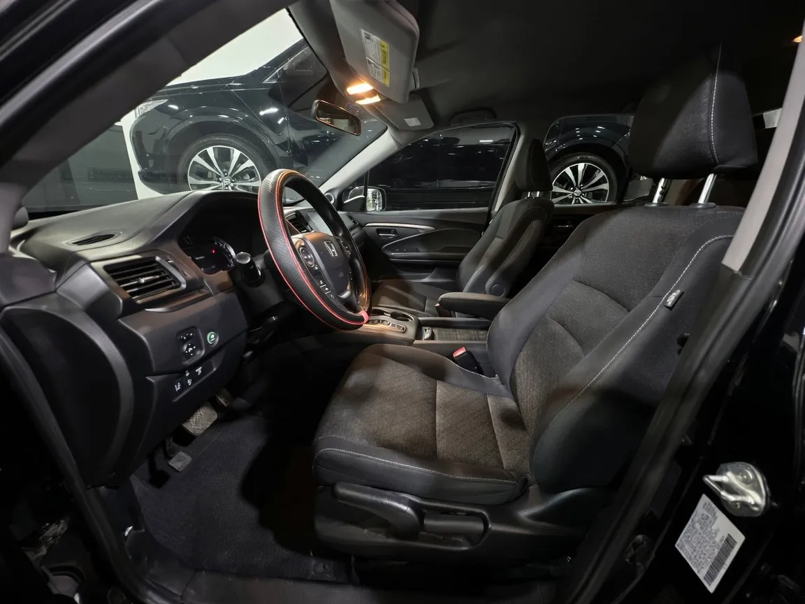 2021 Honda Ridgeline Sport - Photo 14