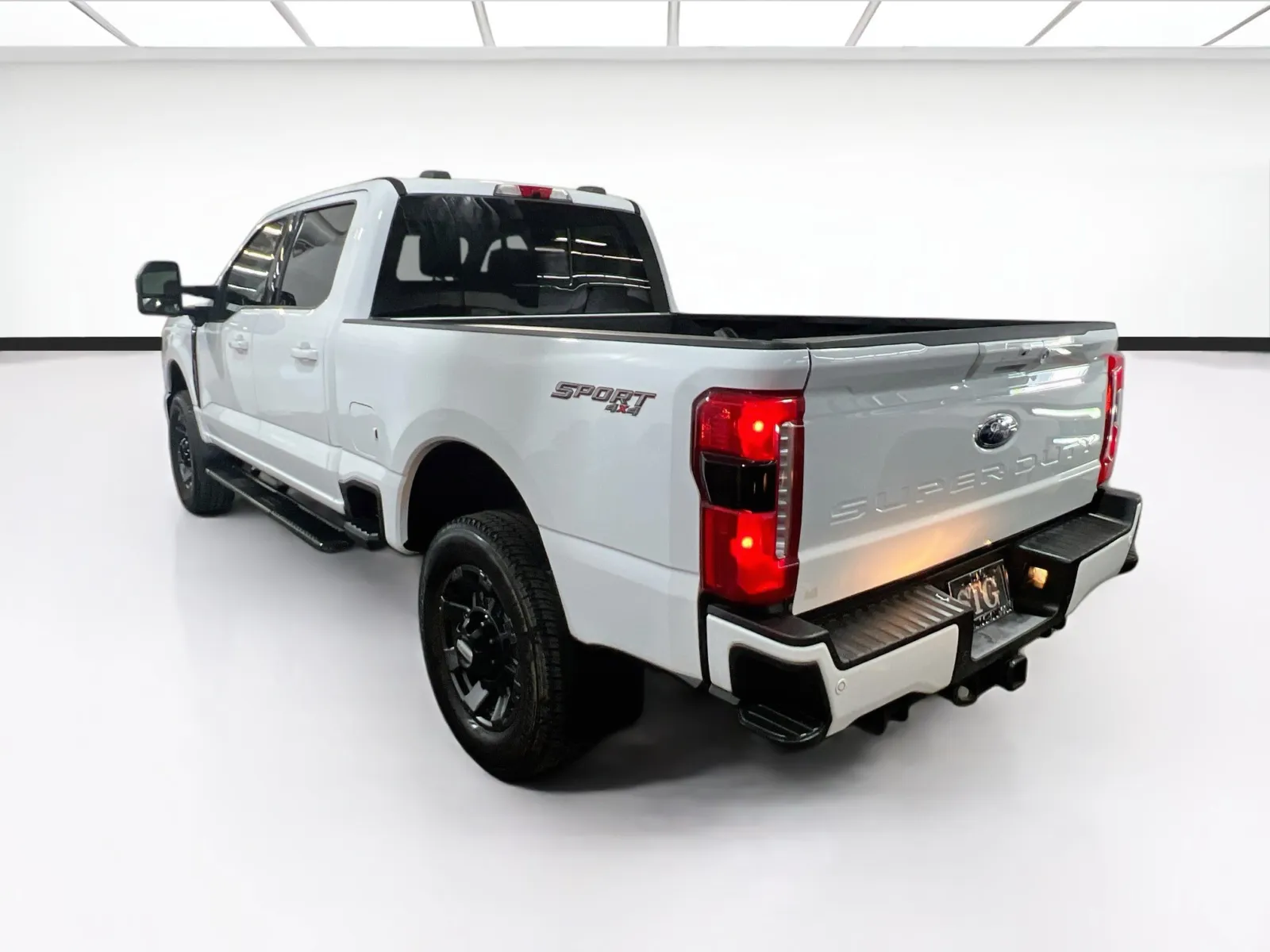 2023 Ford F-350 Super Duty Lariat - Photo 6