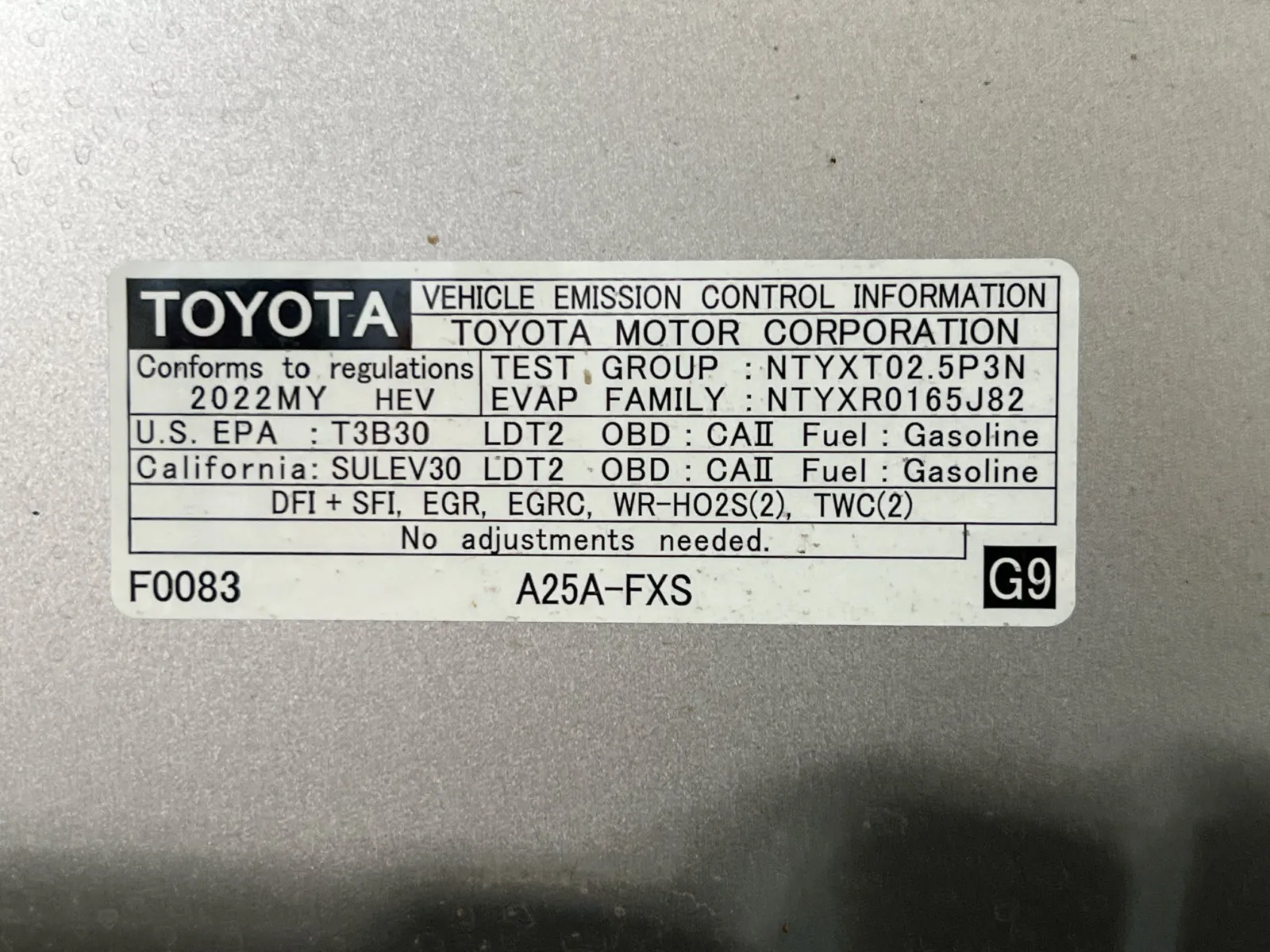 2022 Toyota RAV4 SE - Photo 21