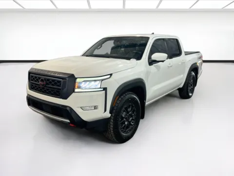 White 2022 Nissan Frontier PRO-X for sale in Chandler, AZ