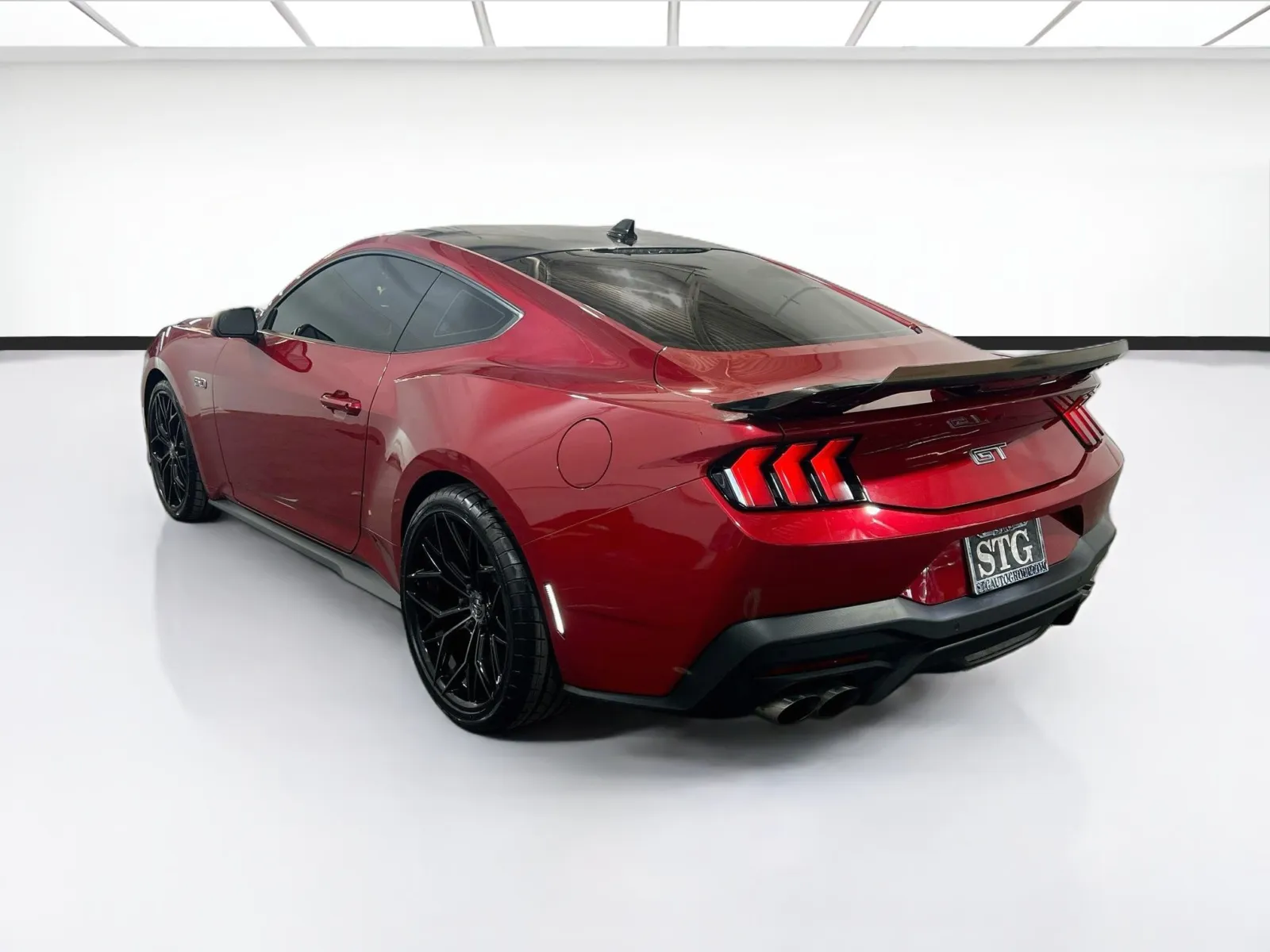 2024 Ford Mustang GT Premium - Photo 6