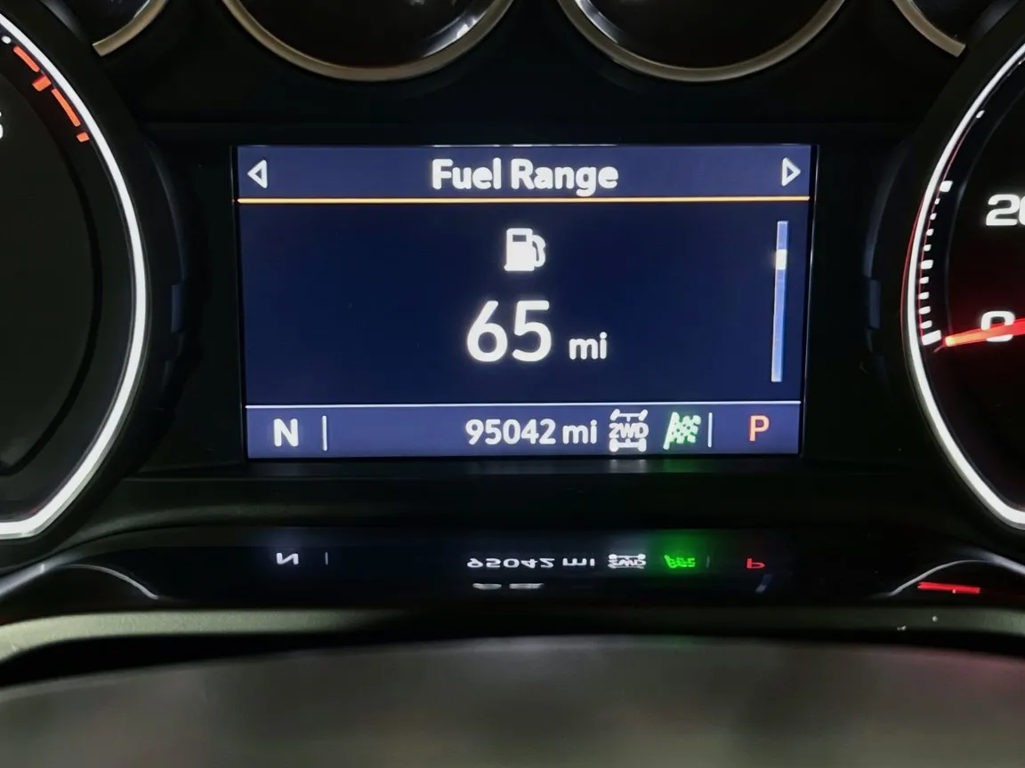 2020 Chevrolet Silverado 1500 LT - Photo 8