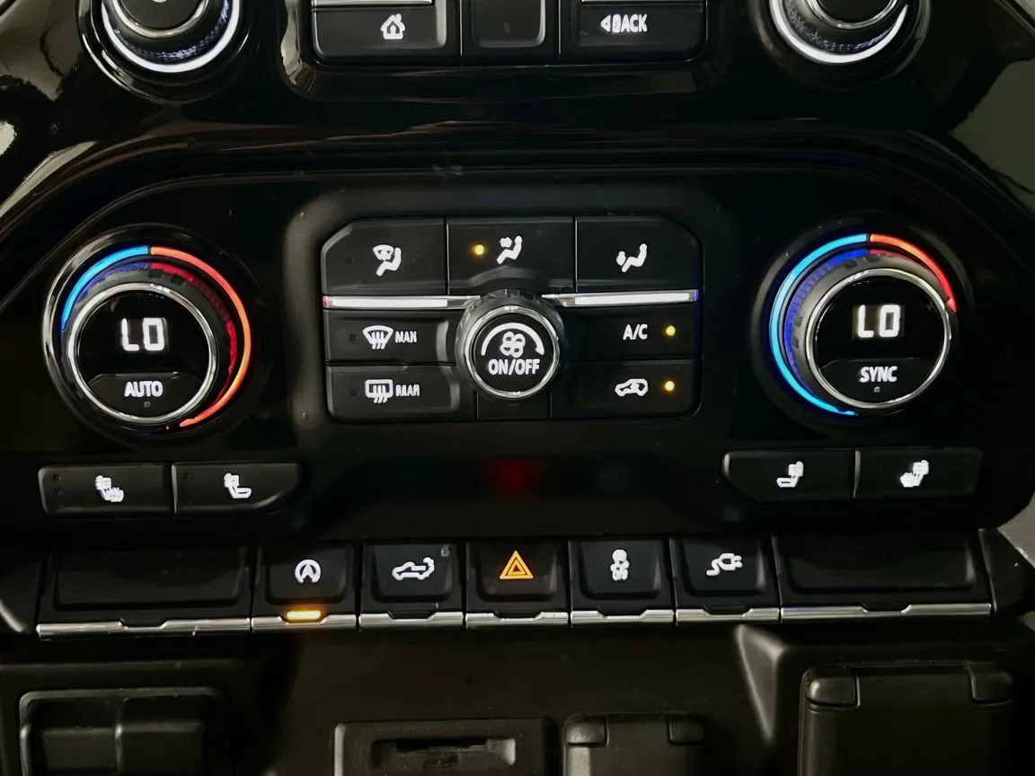 2020 Chevrolet Silverado 1500 LT - Photo 11