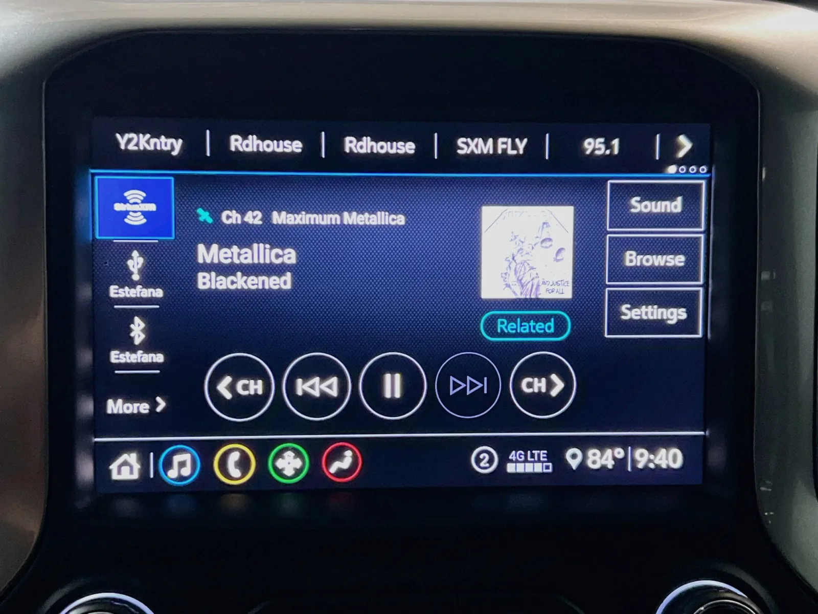 2020 Chevrolet Silverado 1500 LT - Photo 10