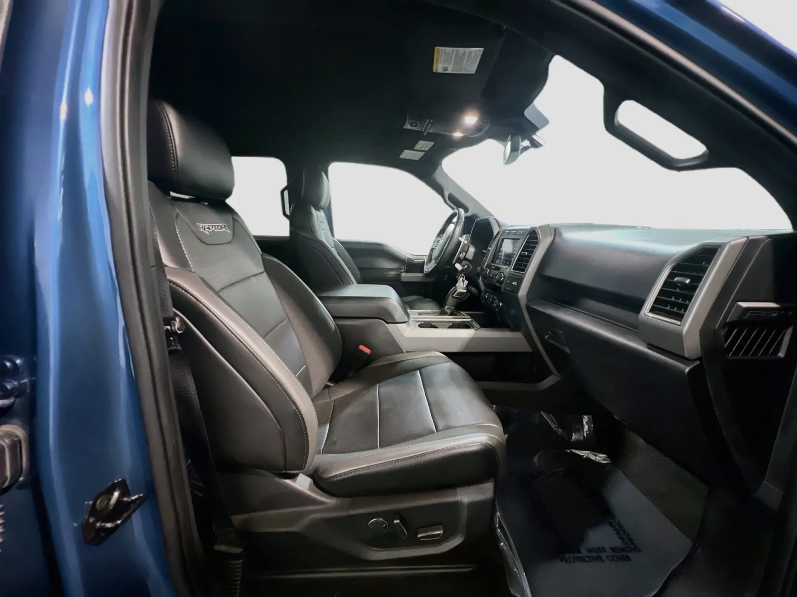 2019 Ford F-150 Raptor - Photo 21