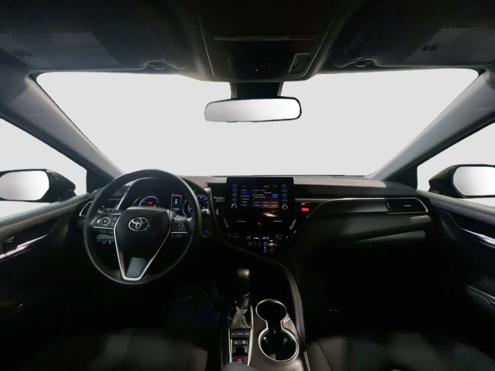 2021 Toyota Camry LE - Photo 15
