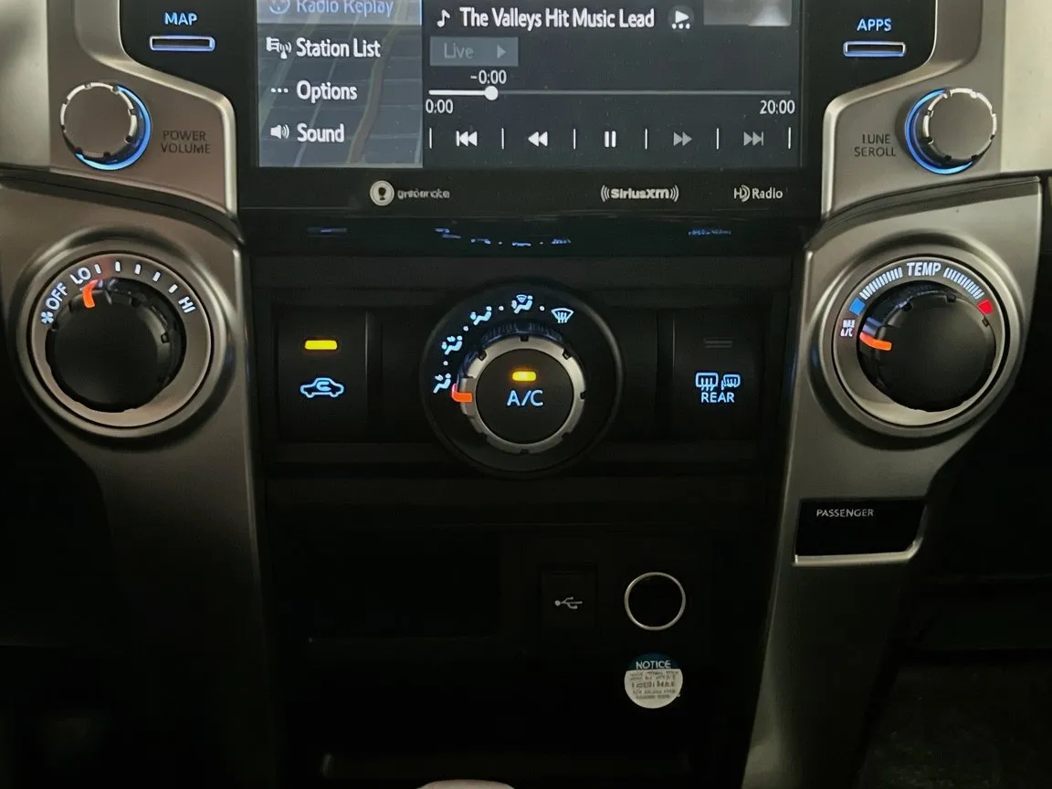 2021 Toyota 4Runner Trail - Photo 12