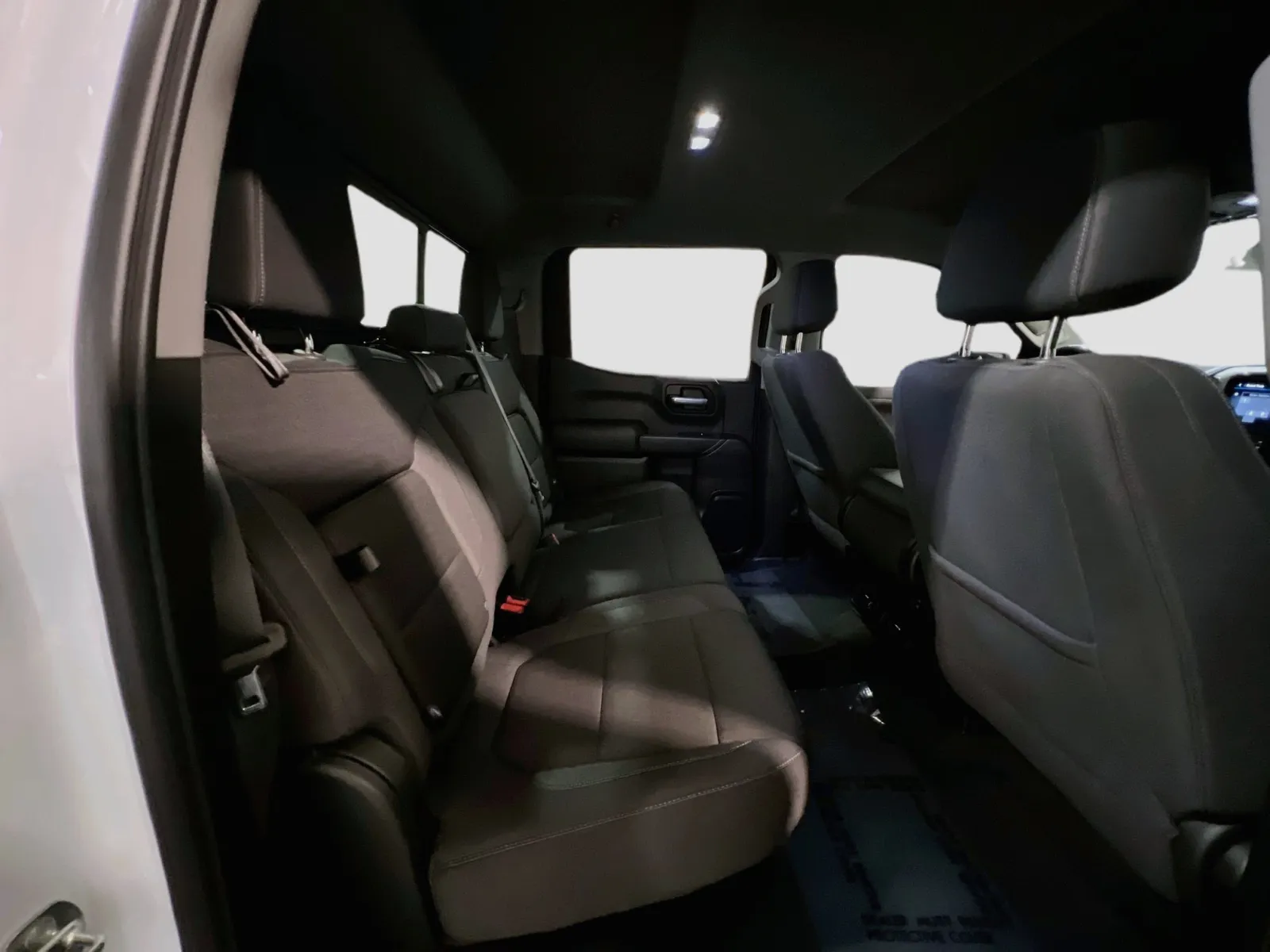 2021 Chevrolet Silverado 1500 LT - Photo 19