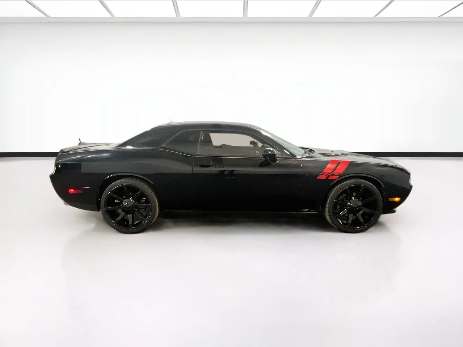 2013 Dodge Challenger R/T - Photo 21