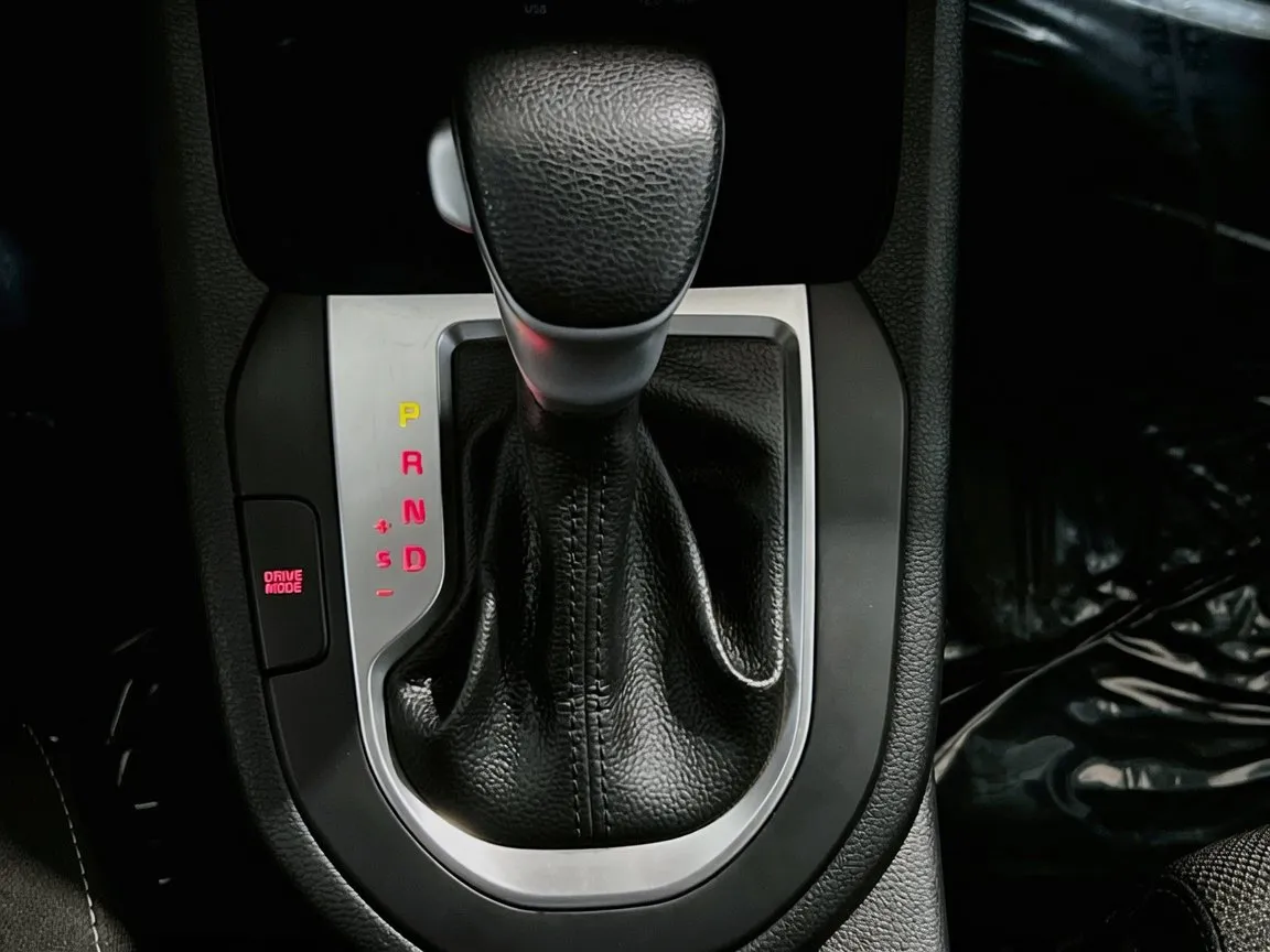 2022 Kia FORTE FE - Photo 12