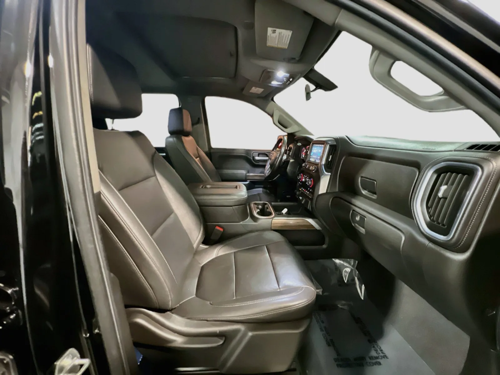 2021 Chevrolet Silverado 1500 RST - Photo 22