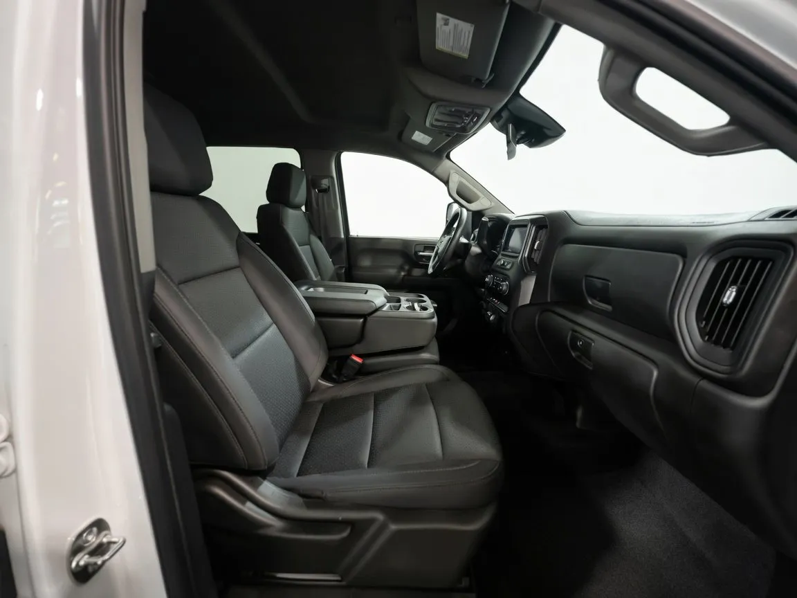 2025 Chevrolet Silverado 2500HD Work Truck - Photo 19