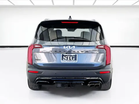 More photos of 2022 Kia Telluride SX at STG Auto Group of Chandler, AZ