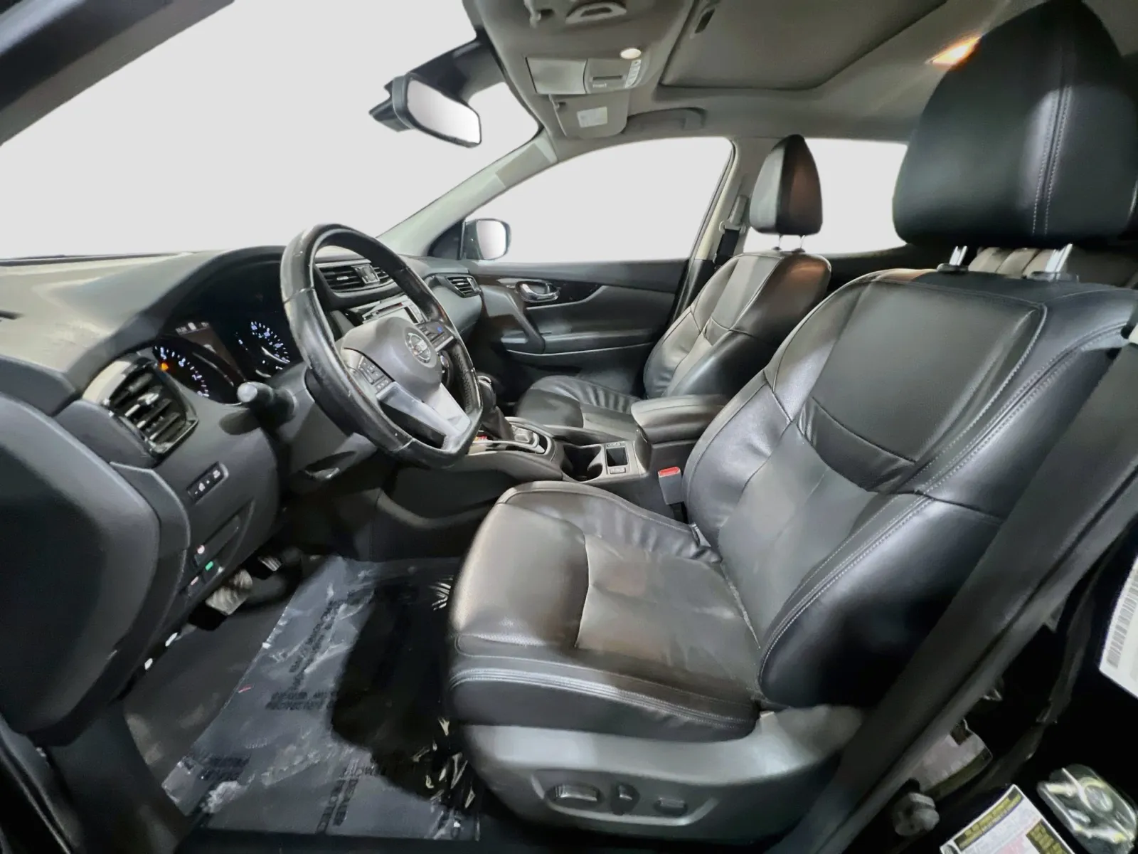 2022 Nissan Rogue Sport SL - Photo 16