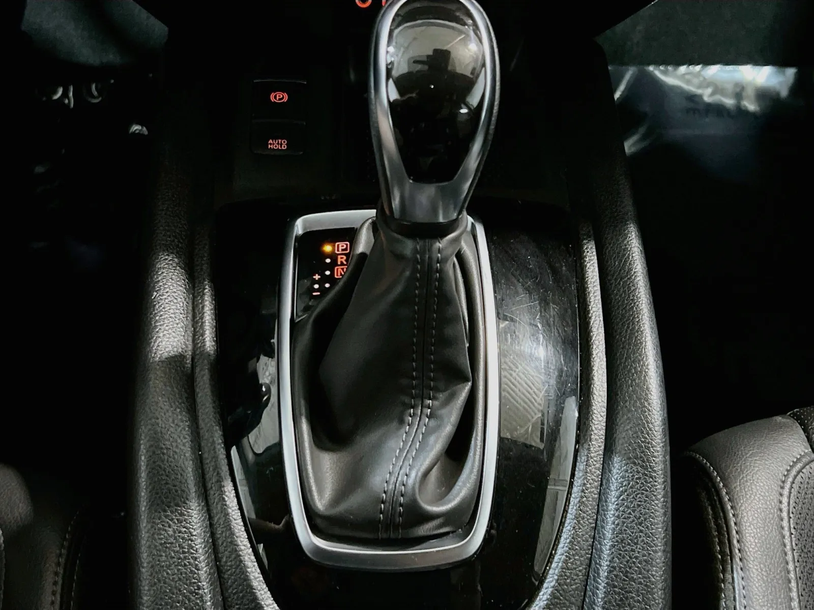 2022 Nissan Rogue Sport SL - Photo 13