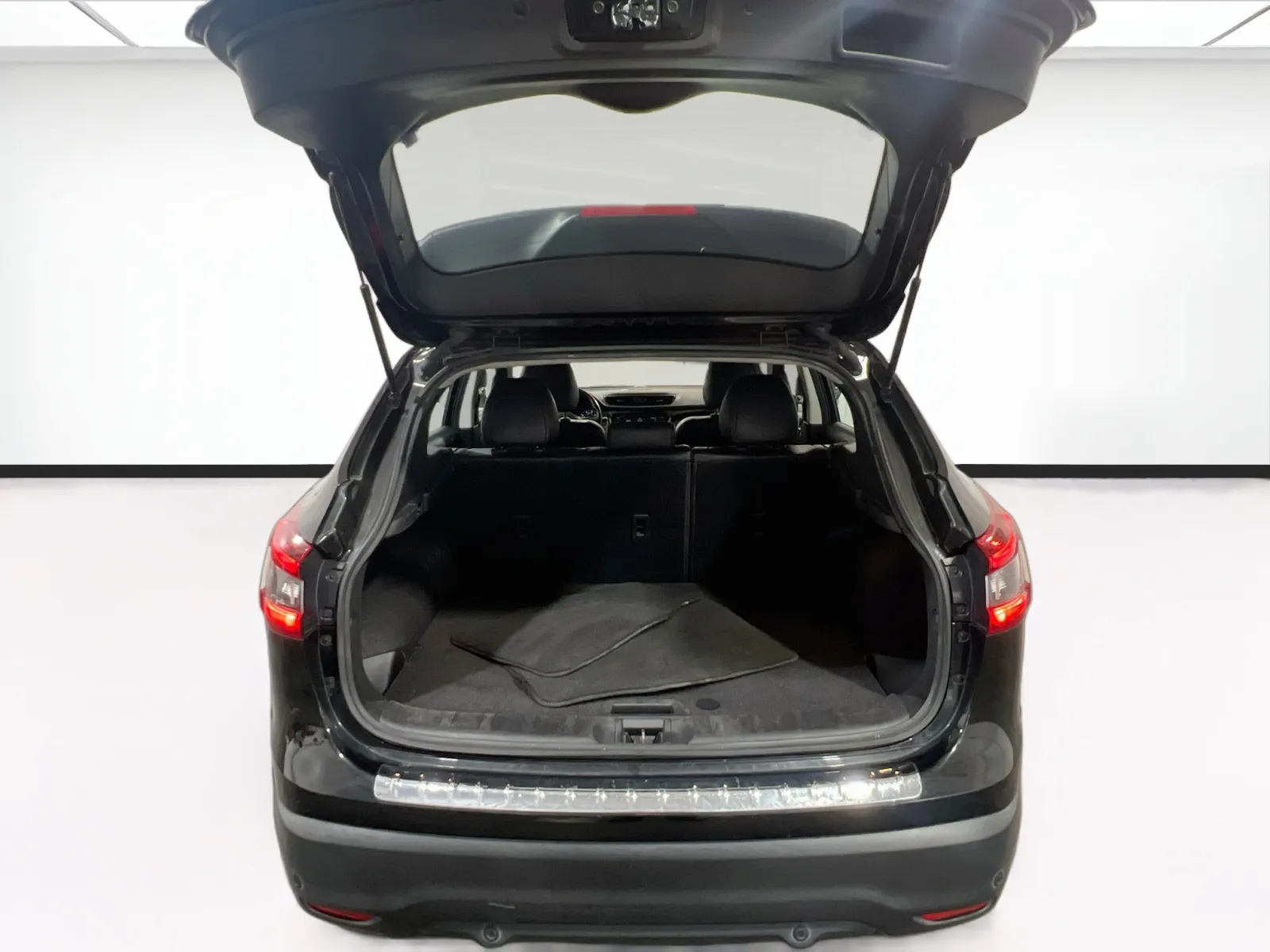 2022 Nissan Rogue Sport SL - Photo 21