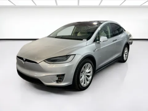 Silver 2018 Tesla Model X 75D for sale in Chandler, AZ