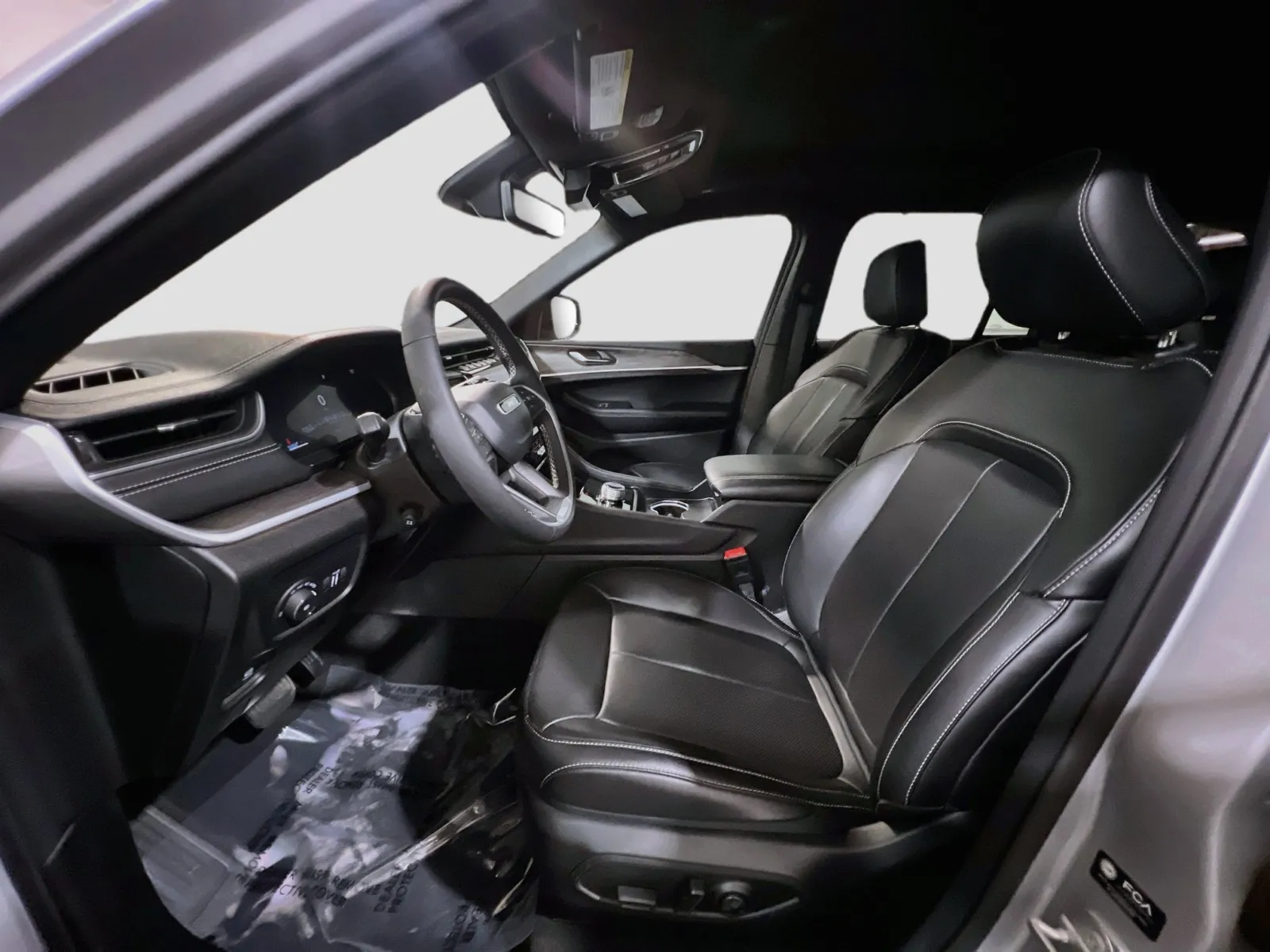 2025 Jeep Grand Cherokee Limited - Photo 15