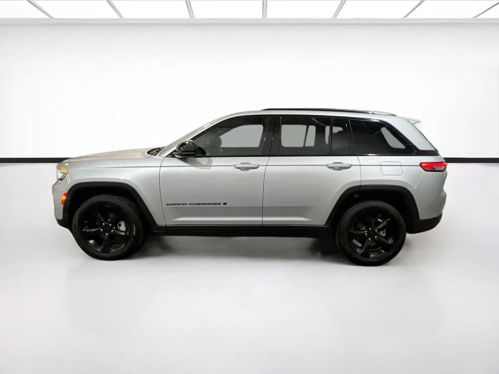 2025 Jeep Grand Cherokee Limited - Photo 24