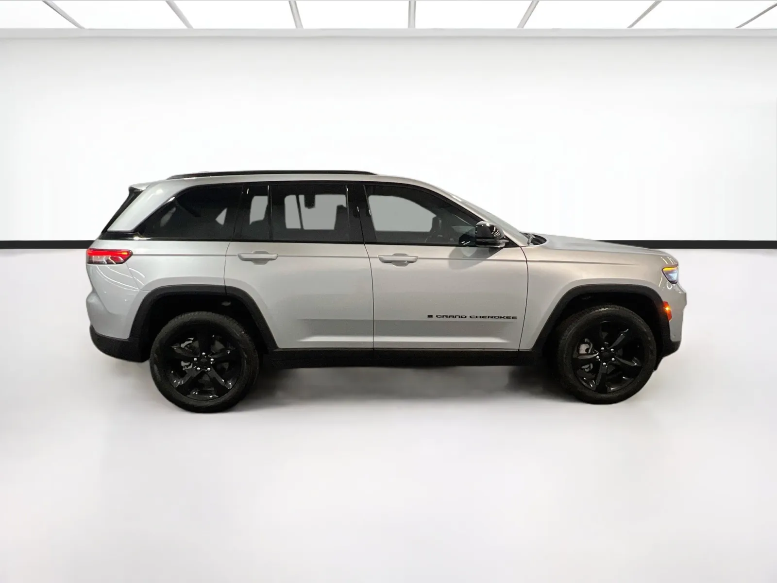 2025 Jeep Grand Cherokee Limited - Photo 25