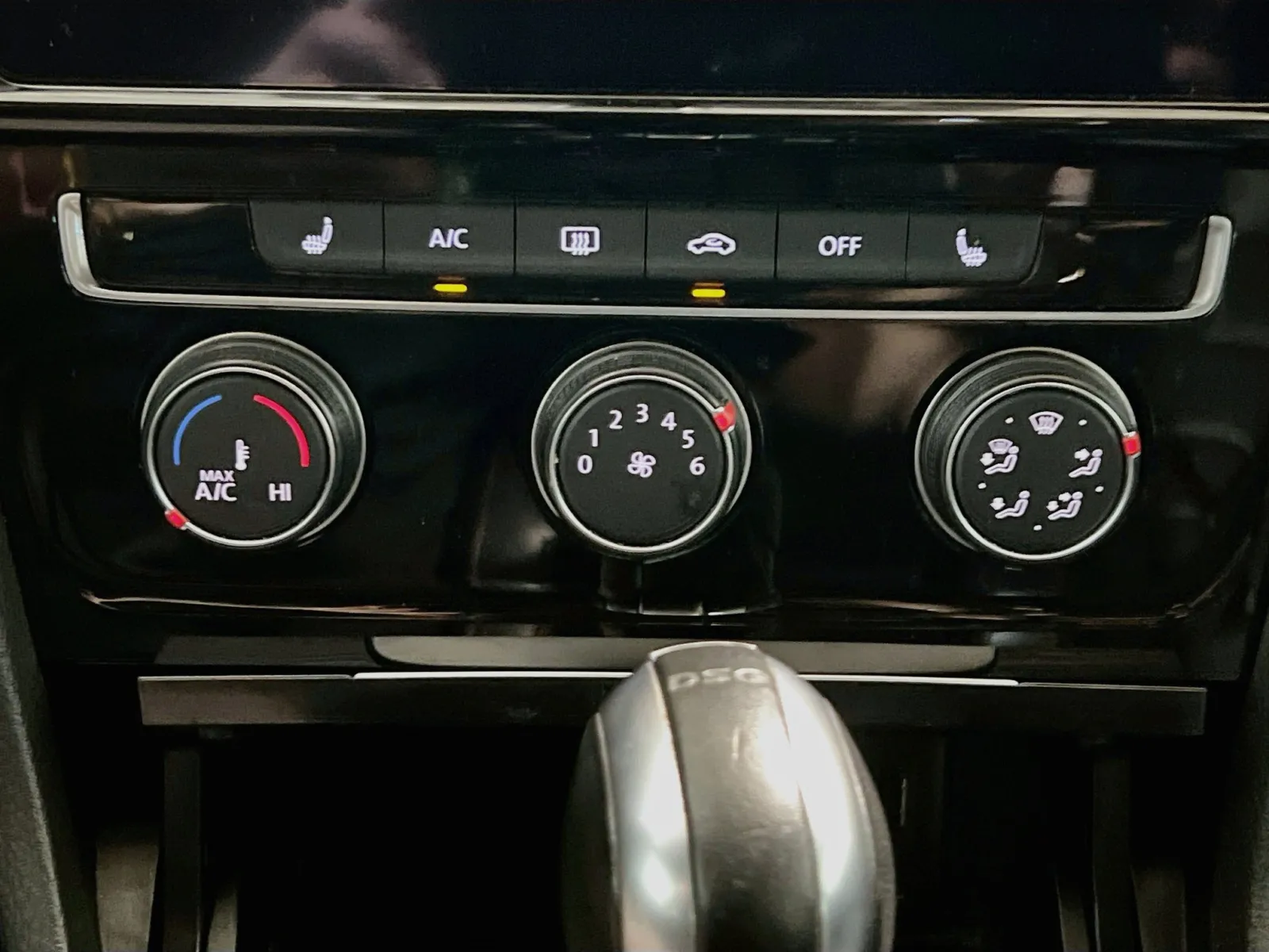 2019 Volkswagen Golf GTI SE - Photo 11