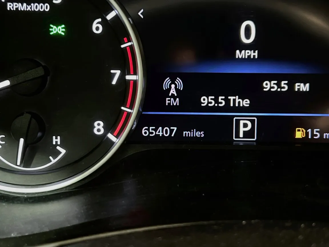 2022 Nissan Sentra SV - Photo 8