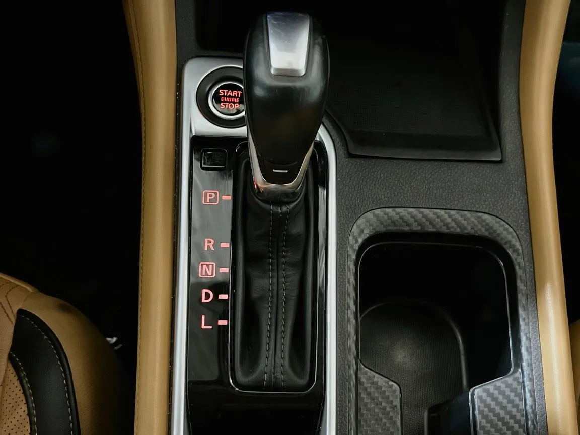 2022 Nissan Sentra SV - Photo 12