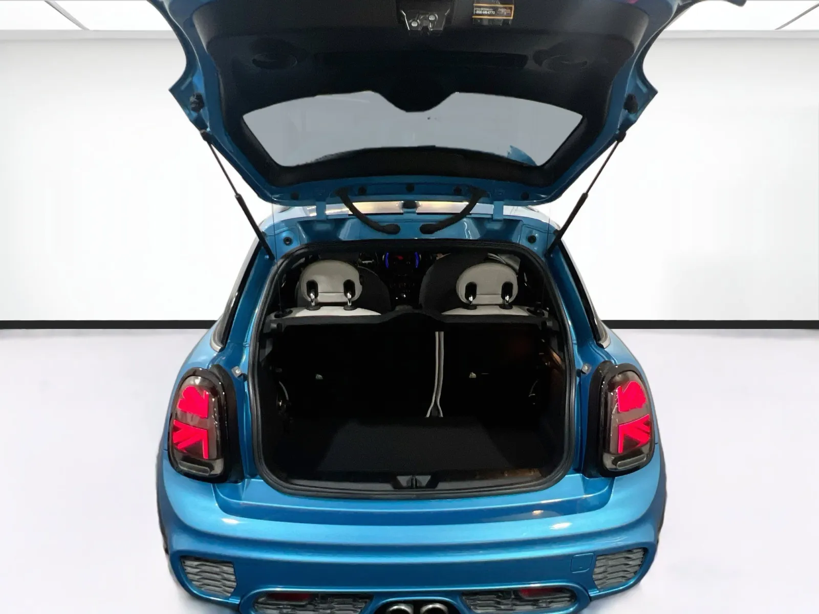2015 MINI Cooper S - Photo 18