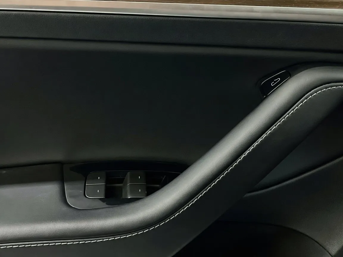 2023 Tesla Model 3 Base - Photo 14