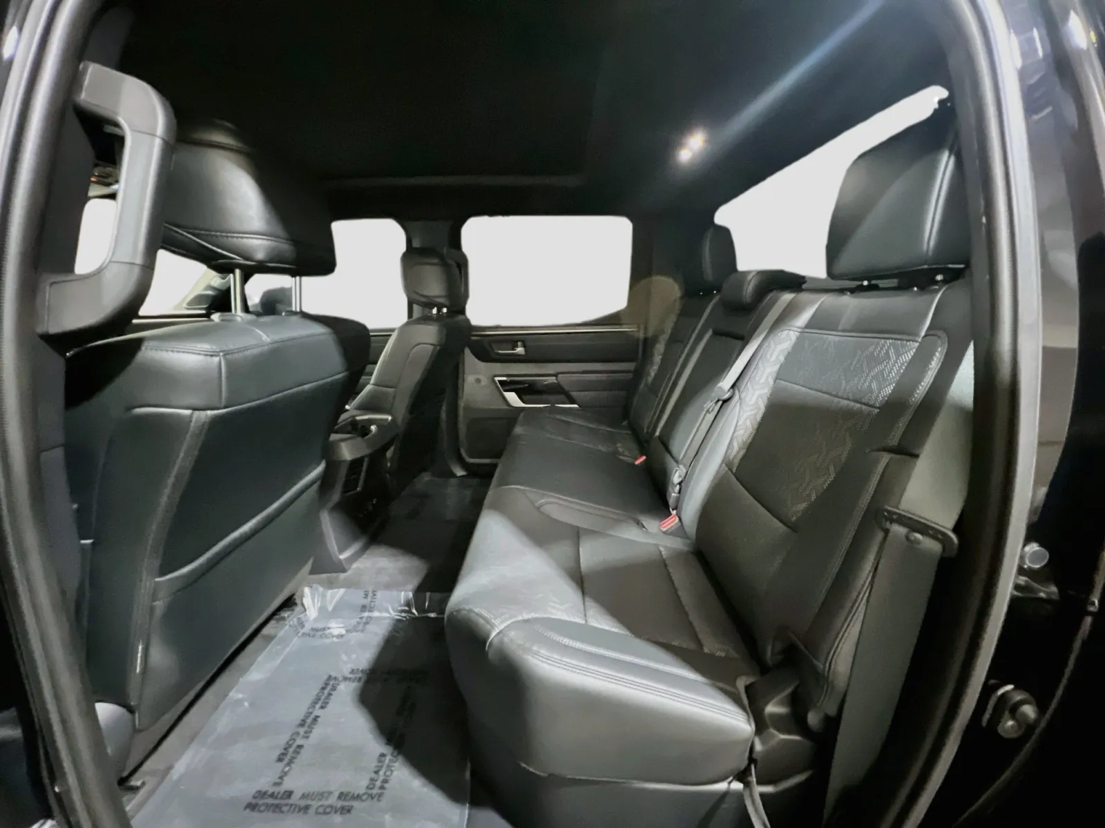 2025 Toyota Tundra Limited - Photo 18