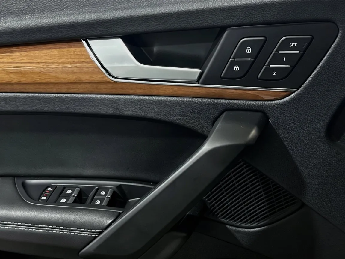 2022 Audi Q5 Premium Plus - Photo 13